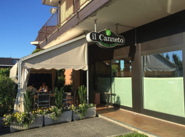 Il Canneto outside