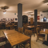 On The Road Ristorante Bar Bruschetteria Dentro
