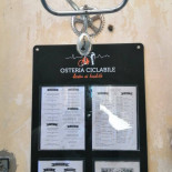 Osteria Ciclabile Ladri Di Biciclette À l'intérieur