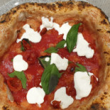 Squib Pizza More Nourriture