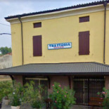 Trattoria Vernizzi outside