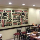 ‪papa John's‬ inside