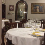 La Rosa Gialla food