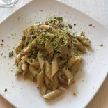 Pepe Rosa food