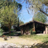 L'argine outside