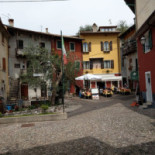 Sarsissa outside