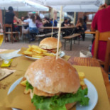 Three Wolf Essen