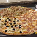 Pizzeria Parco Pizza food