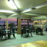 Il Bizzarro Beach Club inside