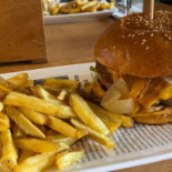 Dom Bistro food