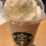 Starbucks Malpensa inside