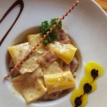 Lo Spuntino food