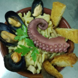 Villa Nesea Comida