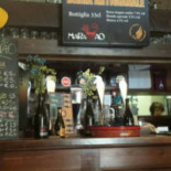 Maramao Pane E Birra Nourriture