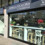 Pizzeria E Focacceria La Tradizionale Extérieur