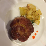 Aia Della Vecchia Nourriture