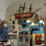 Dora Di Ramaglia Renato E C Nourriture