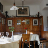 Unterwirt Comida