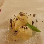 Antico Roseto inside