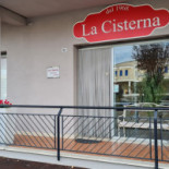 La Cisterna Comida