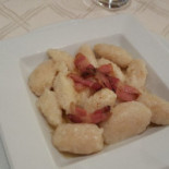 Il Falchetto Nourriture
