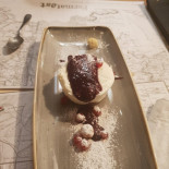 Fermata Est Food