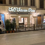 Self Service Pizza Extérieur