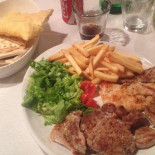 Divin Leone food
