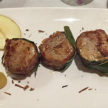 Divin Leone food