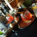 Fresco Cocktail Shop Dentro