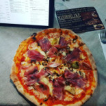 Il Ginepro food