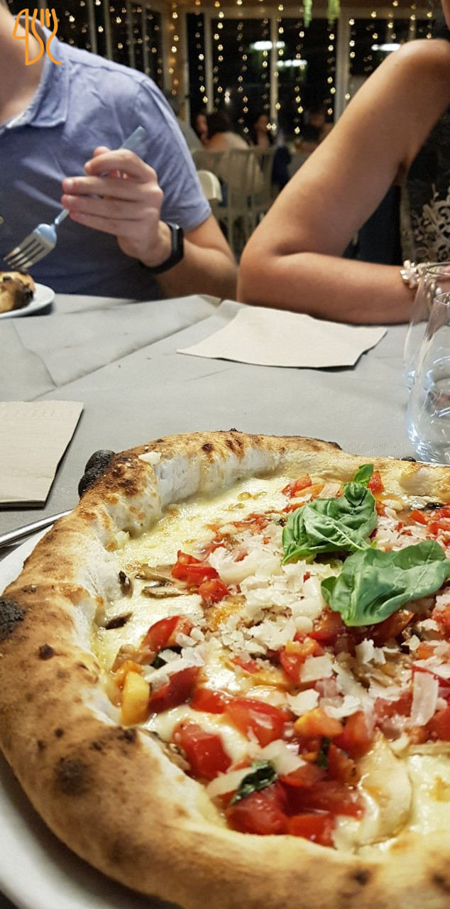 Vitale Pizza And Comida