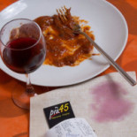 Piu 45 Comida