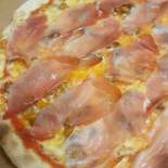 Devil Pizza food