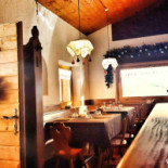 Rifugio Larin outside