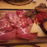 Il Toscano Del Casentino food