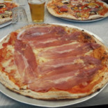 Molto Pizza Gossolengo food