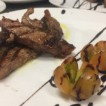 Villa Ione Comida