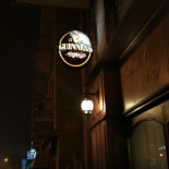 Claddagh Irish Pub À l'intérieur