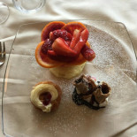 Delle Rose Dentro