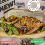 Burger Queen Street Food food