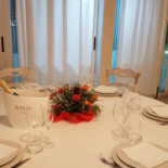 White Dentro