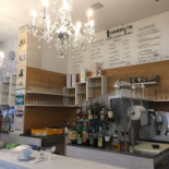 Tommy's Extérieur