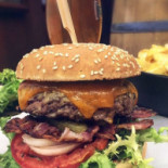 Hamburgeria Giulio Nourriture