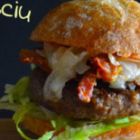 Mesciu Garage Comida