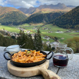 Pizzeria Lanzberg food