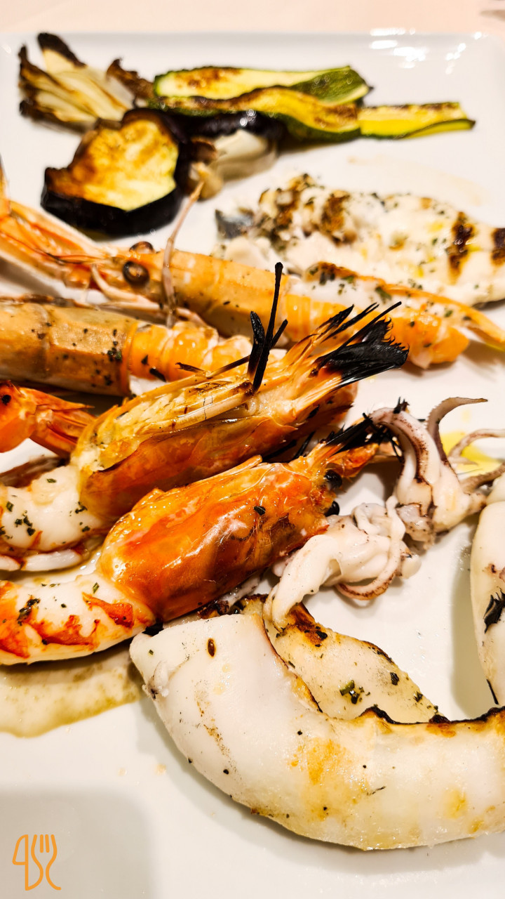 La Lampara Comida