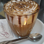 Petit Cafè Nourriture