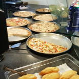 Pizza Al Trancio food