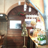 Sosteria food